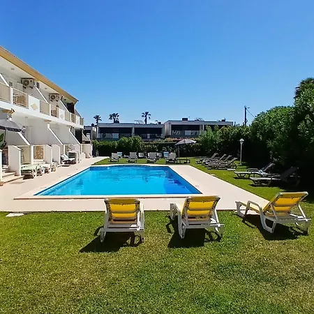 Martinique Албуфейра
